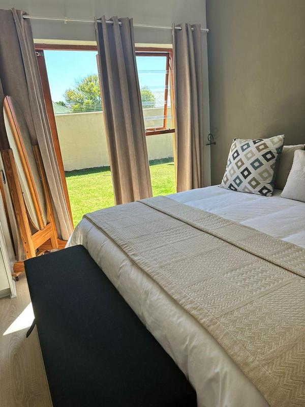 3 Bedroom Property for Sale in Sandbaai Western Cape